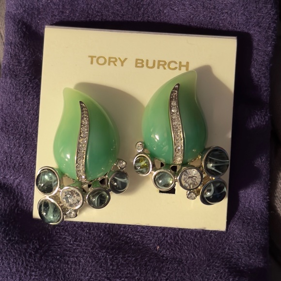 Tory Burch Kenneth Lane Leaf Clip On Earrings Green and Silver NWT - Picture 1 of 2